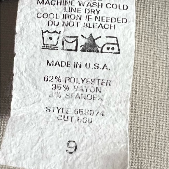 Spring Street Size 9 Beige Skirt - Picture 3 of 3